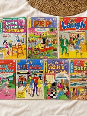 Vintage Archie Comic Book Lot of 7 Betty Veronica Sabrina Pep Laugh Pals’n’Gals